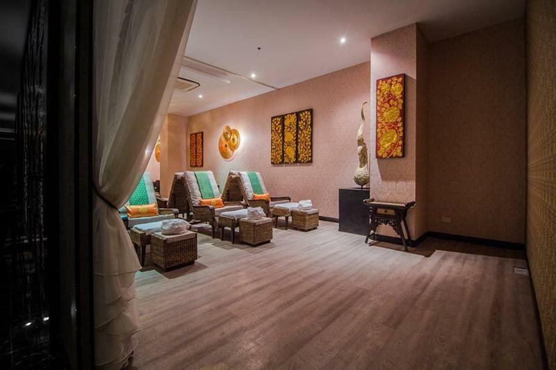 Grand Oliver Hotel Danok Szadau Kültér fotó
