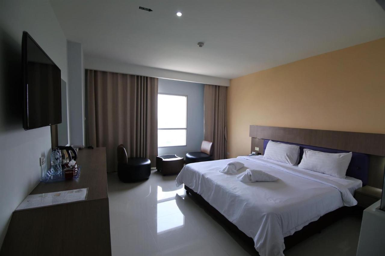 Grand Oliver Hotel Danok Szadau Kültér fotó