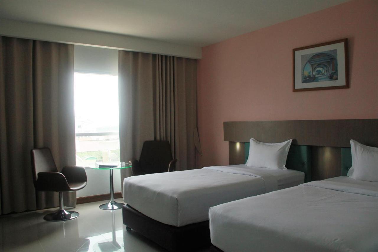 Grand Oliver Hotel Danok Szadau Kültér fotó
